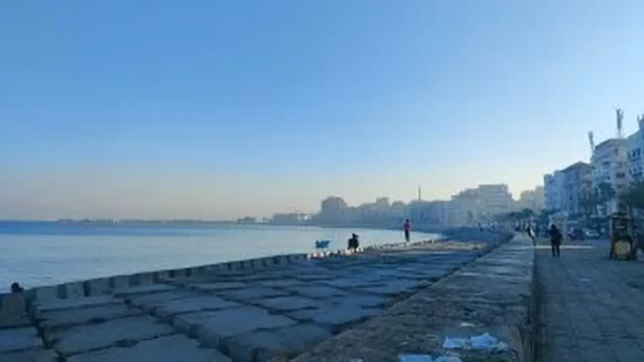 تغيرات حادة في درجات الحرارة تؤثر على الطقس اليوم الجمعة 19-12-2025